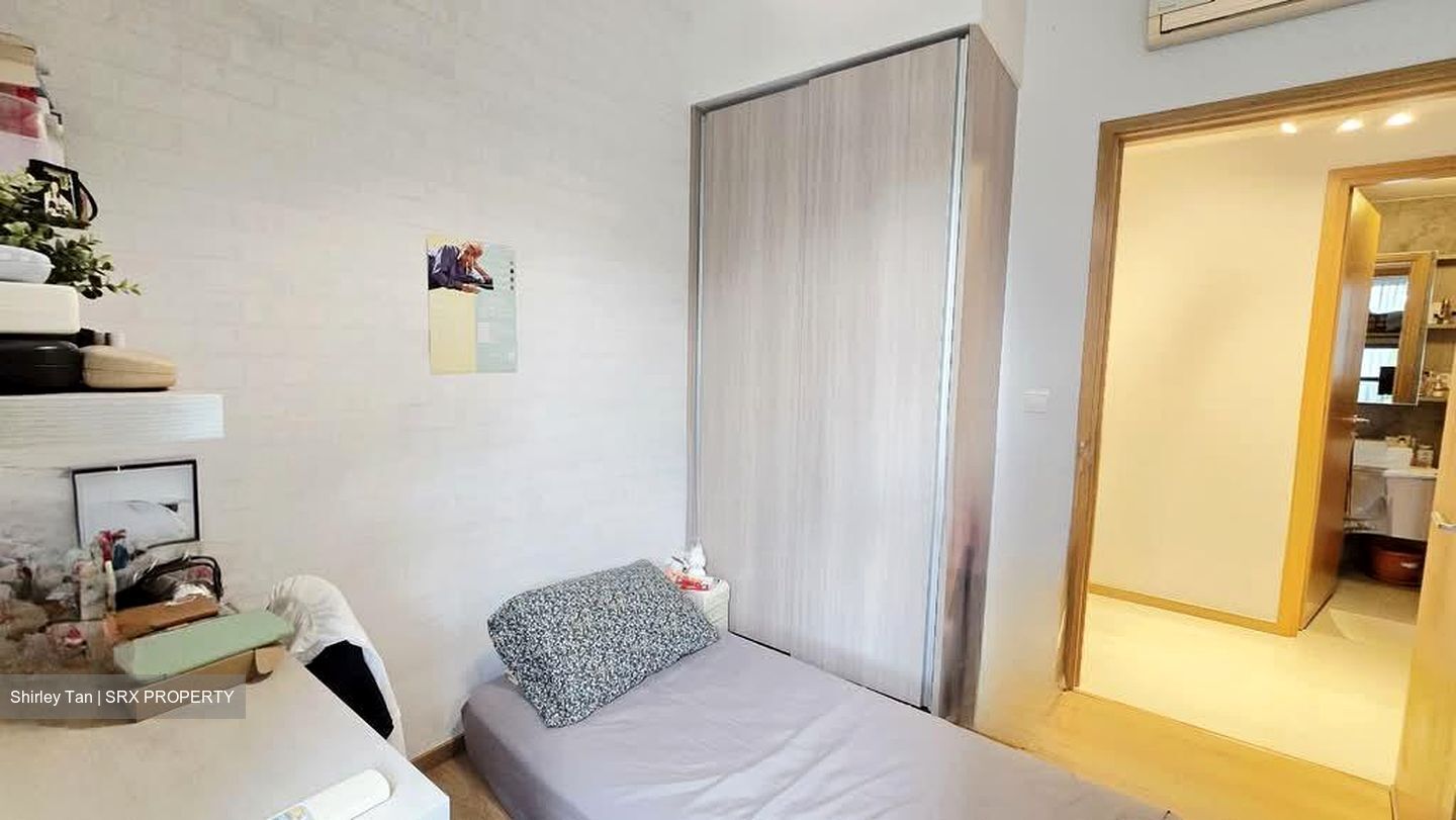 The Vales (D19), Condominium #562929671